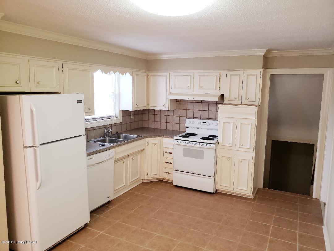 2617 Harmony Road Louisville, KY 40299 - Photo 2 of 19 20180831_085351