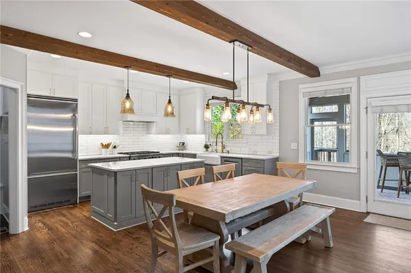 $1,000,000 | 6672 Trail Side Drive, Flowery Branch, GA 30542