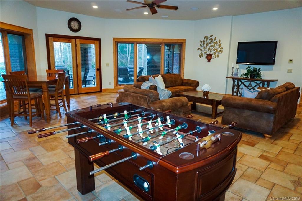 7456 Woodchuck Road Denver, NC 28037 - Photo 7 of 47 Gallery Image 7
