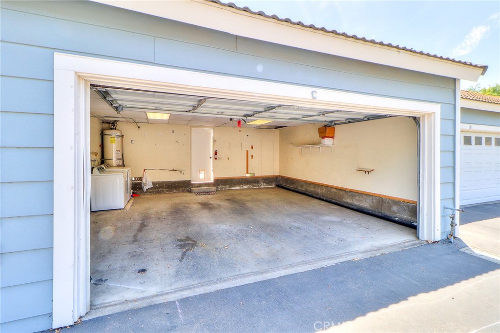 345 Jeremiah Drive, Unit C Simi Valley, CA 93065 - Photo 36 of 66 a view of a big room with closet