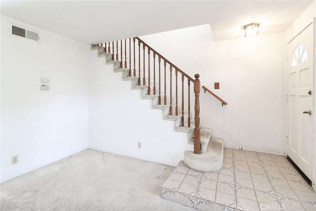 345 Jeremiah Drive, Unit C Simi Valley, CA 93065 - Photo 42 of 66 a view of entryway