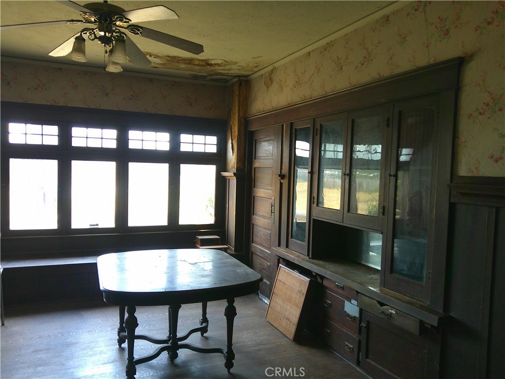 4500 Highland Place Riverside, CA 92506 - Photo 9 of 32