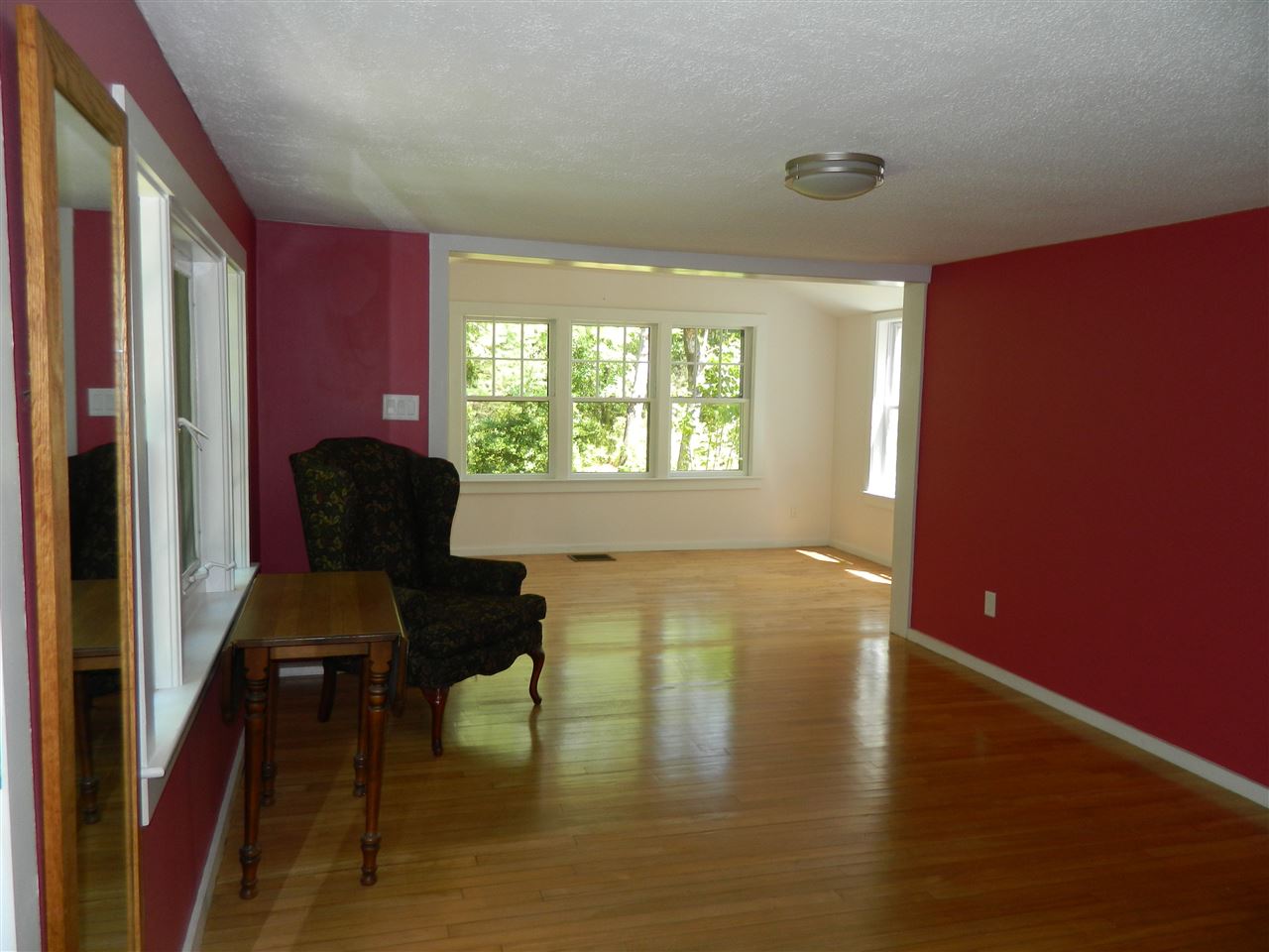 145 Bedford Road Merrimack, NH 03054 - Photo 4 of 26