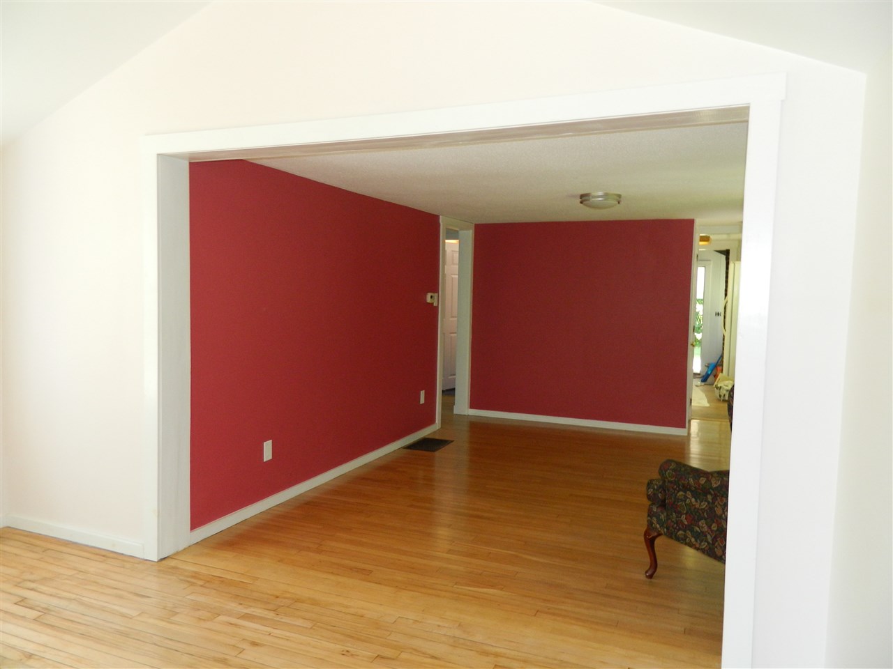 145 Bedford Road Merrimack, NH 03054 - Photo 7 of 26