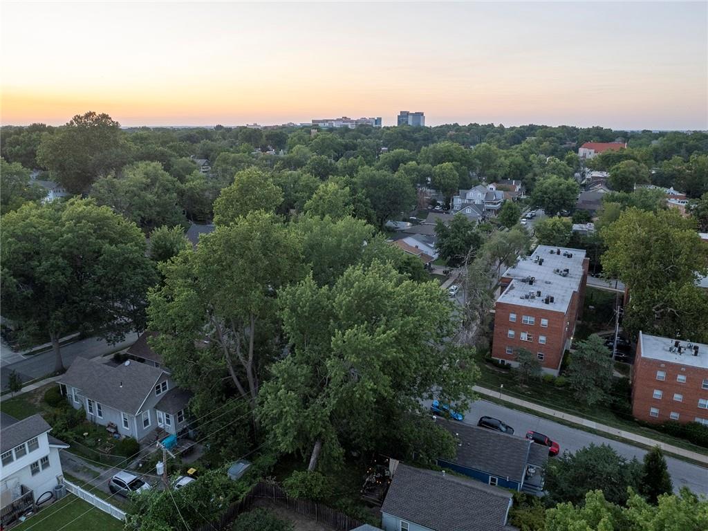 4514 Terrace Street Kansas City, MO 64111 - Photo 3 of 6