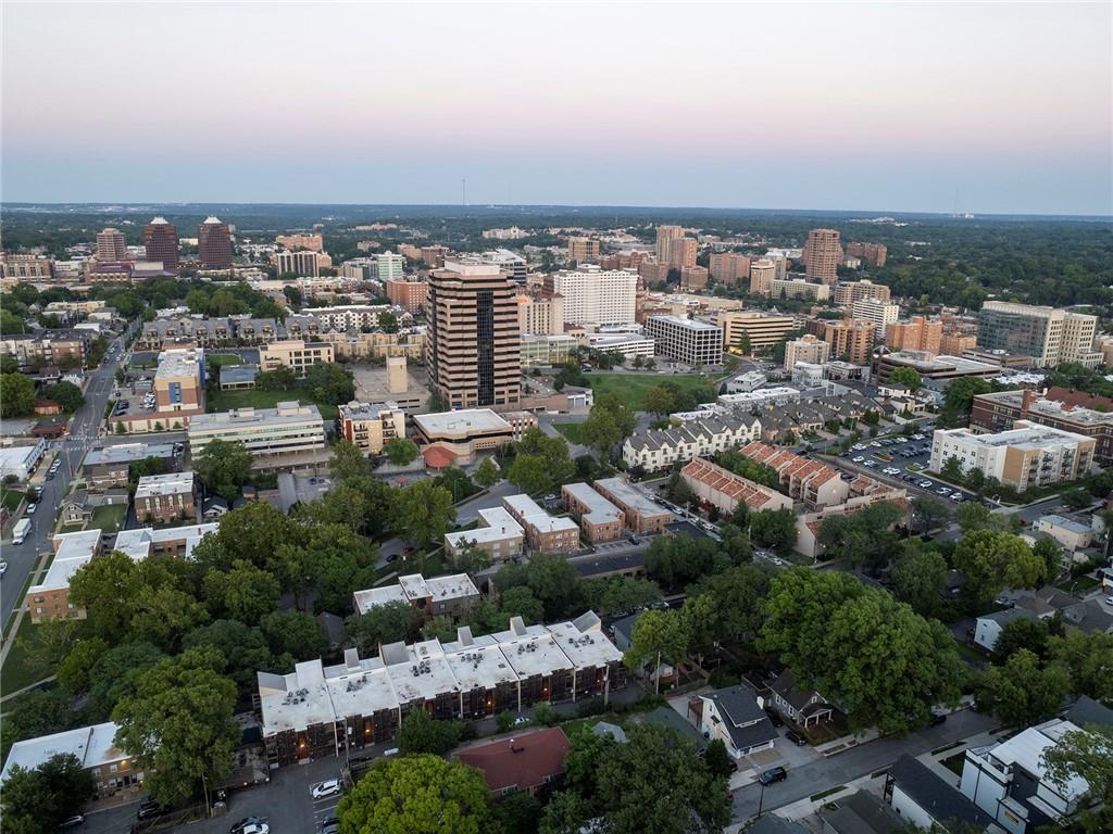 4514 Terrace Street Kansas City, MO 64111 - Photo 6 of 6