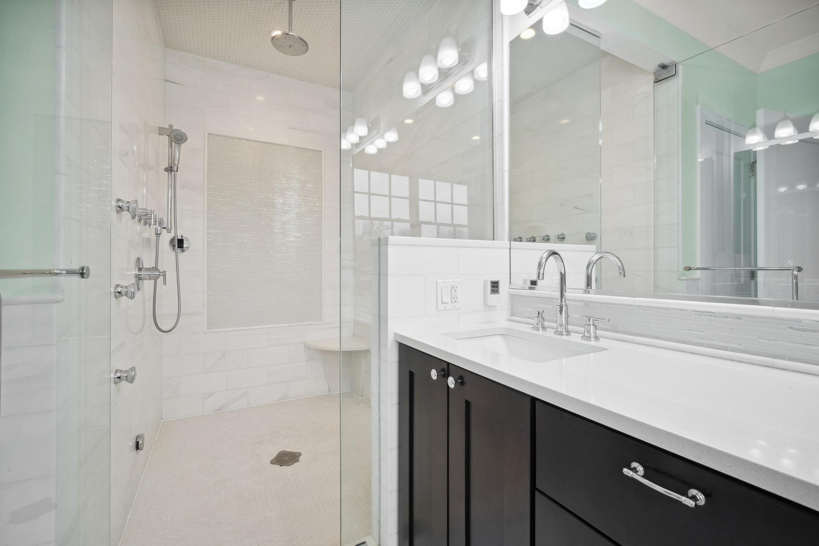 1301 South Prospect Avenue Park Ridge, IL 60068 - Photo 19 of 36 Gallery Image 19
