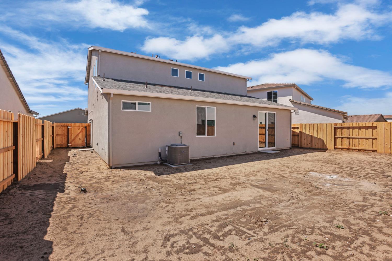 3265 Rugnao Way Manteca, CA 95337 - Photo 36 of 38 8 ft. side yard