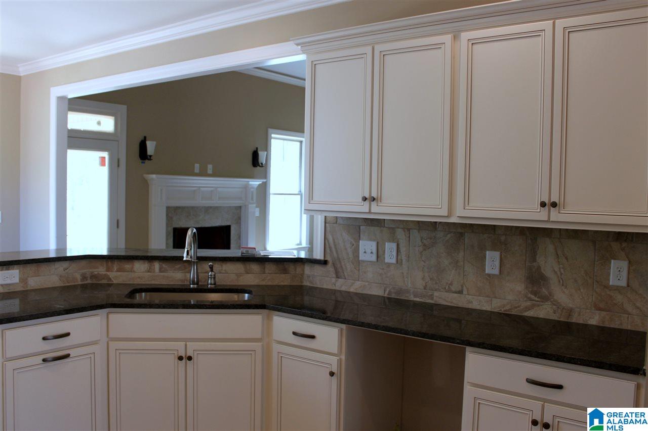 121 Highland Ridge Drive Chelsea, AL 35043 - Photo 3 of 37