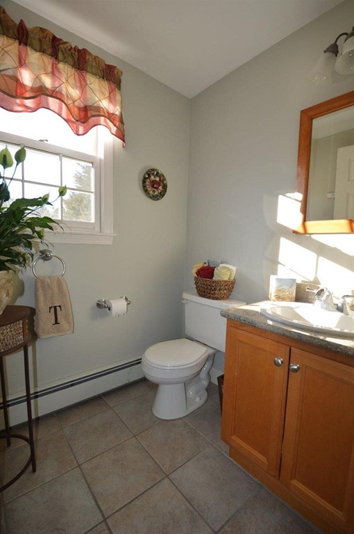 53 Abbey Gate Road Barnstable, MA 02635 - Photo 14 of 26