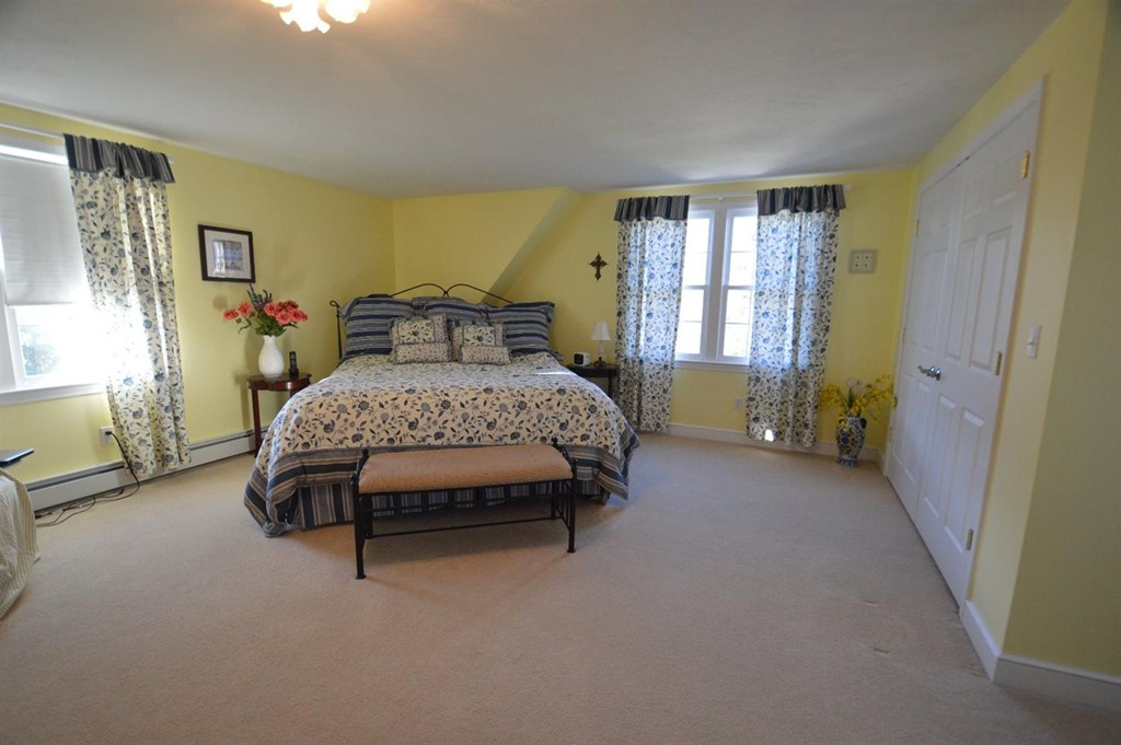 53 Abbey Gate Road Barnstable, MA 02635 - Photo 15 of 26