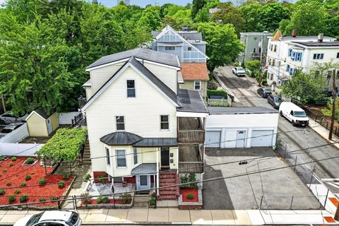 $1,500,000 | 29 Hanson Street, Unit 2, Somerville, MA 02143