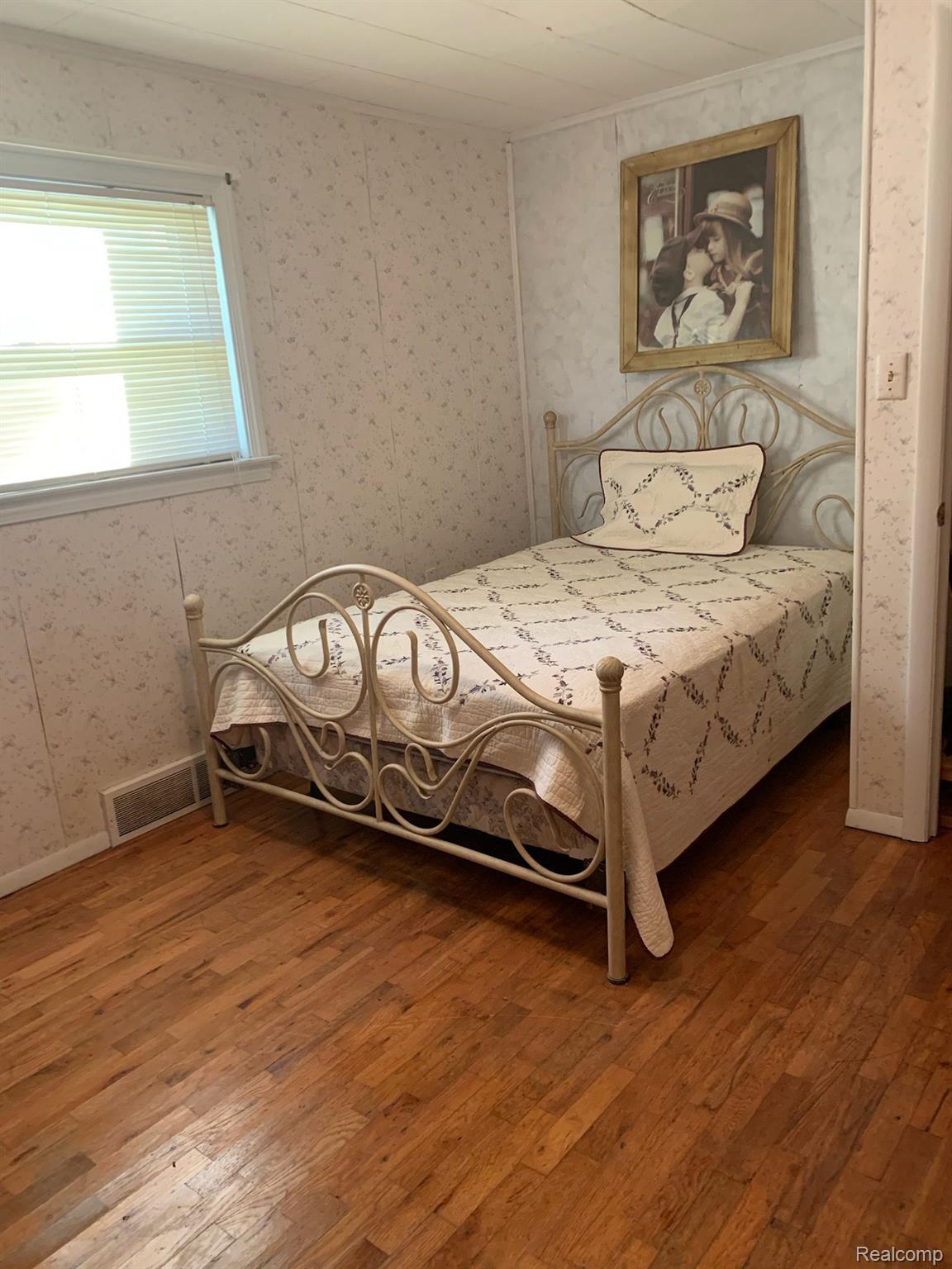 6379 Kelly Road Flushing, MI 48433 - Photo 14 of 22 Gallery Image 14