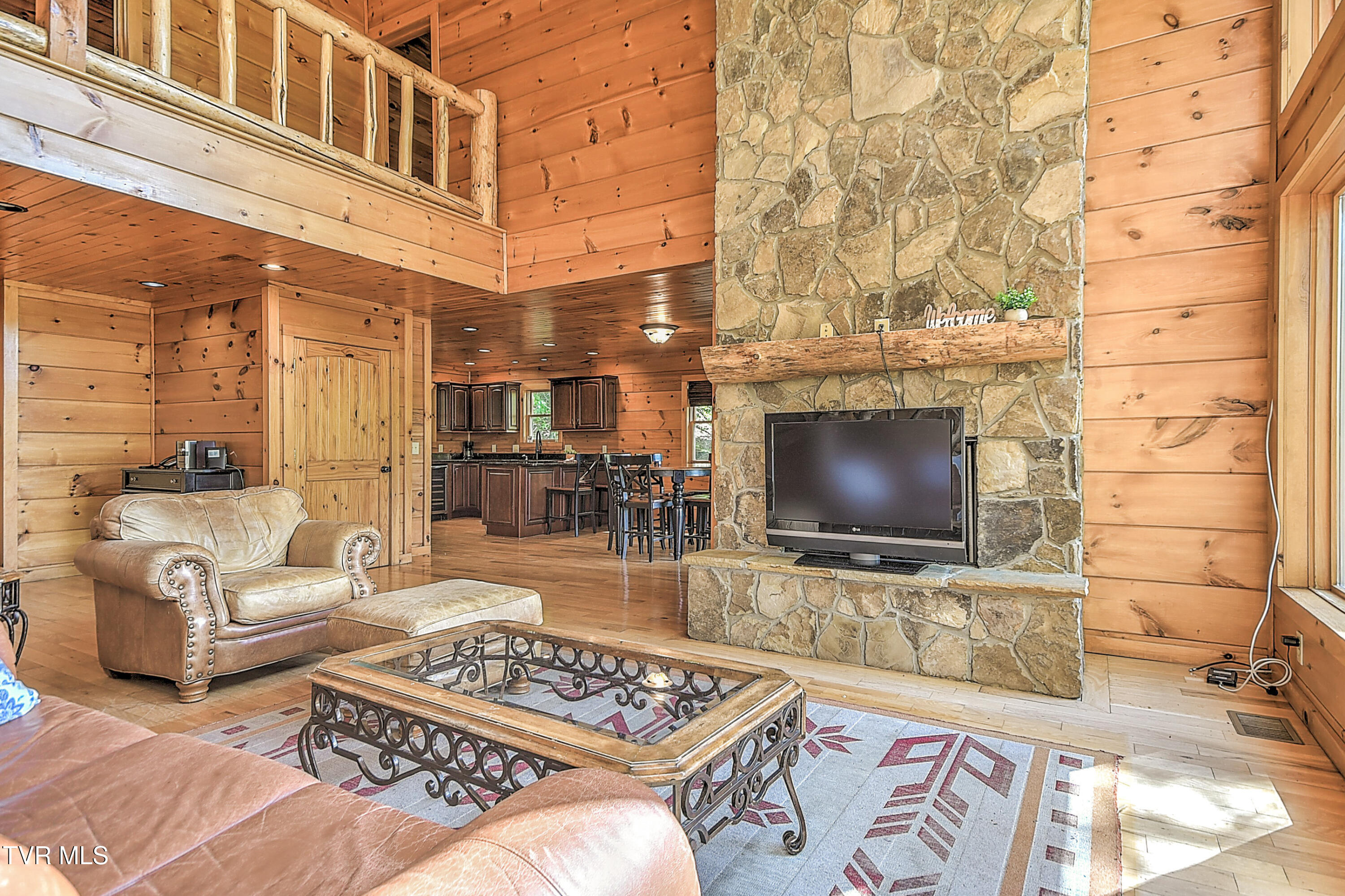 375 Lake Cabin Lane Butler, TN 37640 - Photo 23 of 81 375 Cabin Lake DST-23