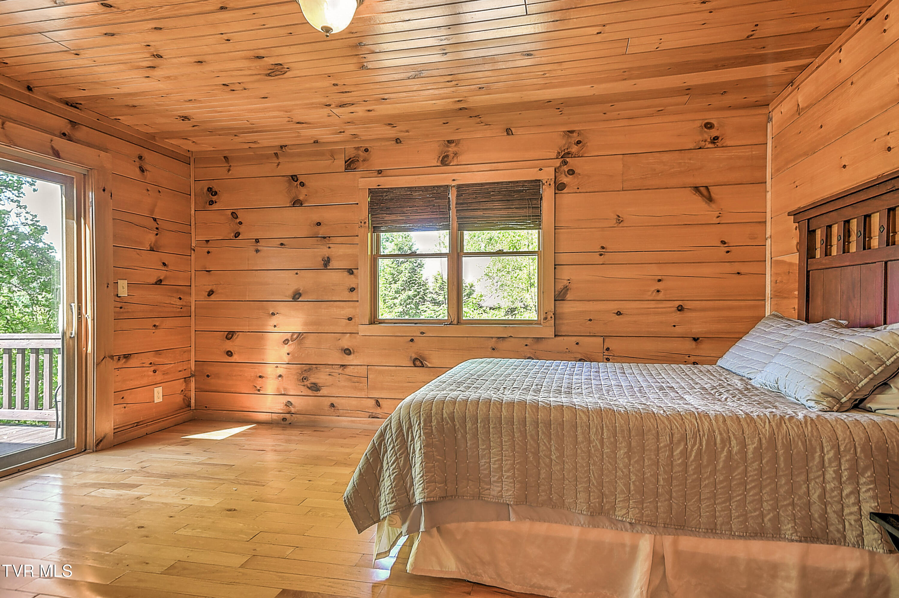 375 Lake Cabin Lane Butler, TN 37640 - Photo 35 of 81 375 Cabin Lake DST-35