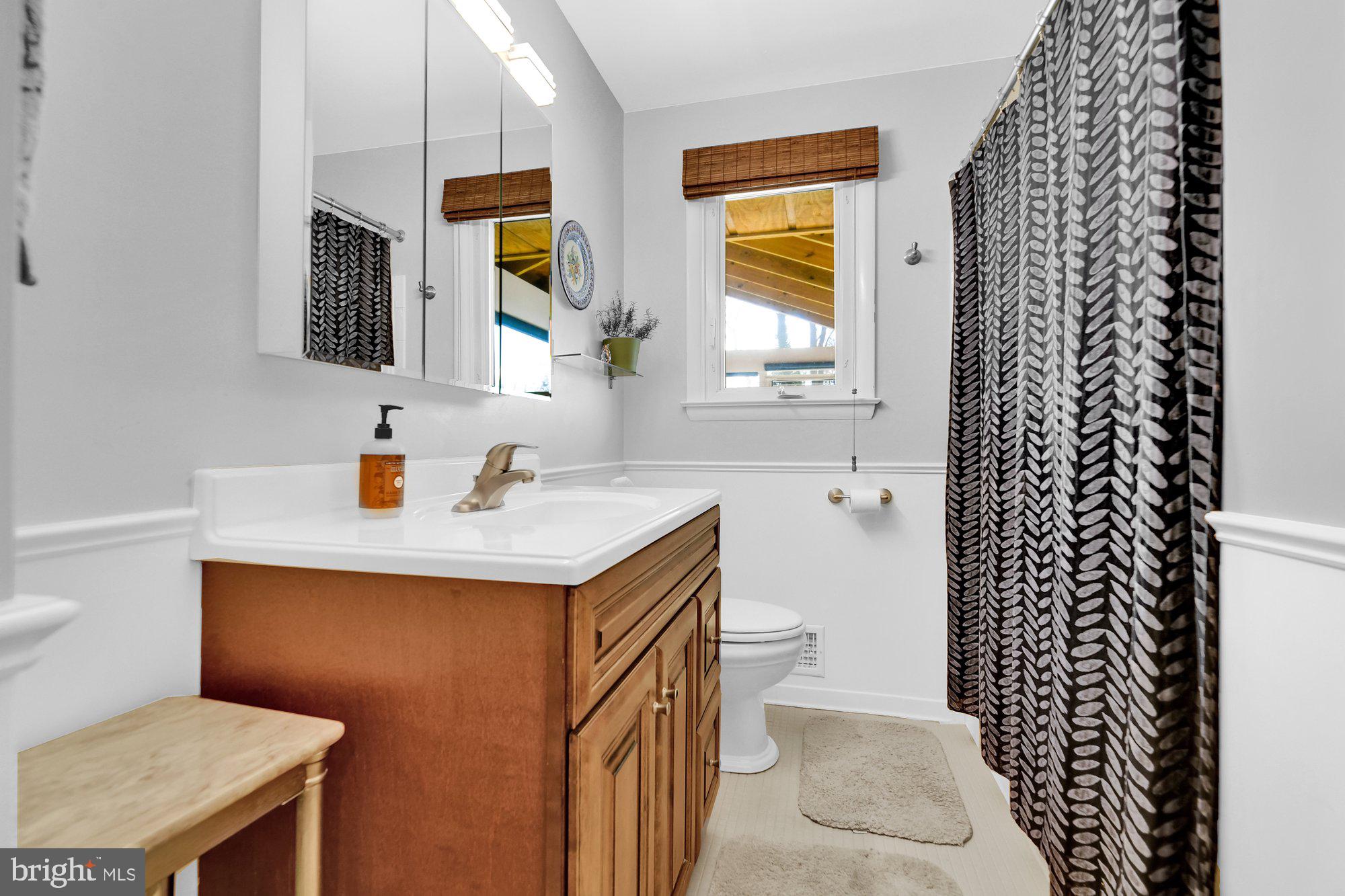 9403 Dawnvale Road Baltimore, MD 21236 - Photo 19 of 50