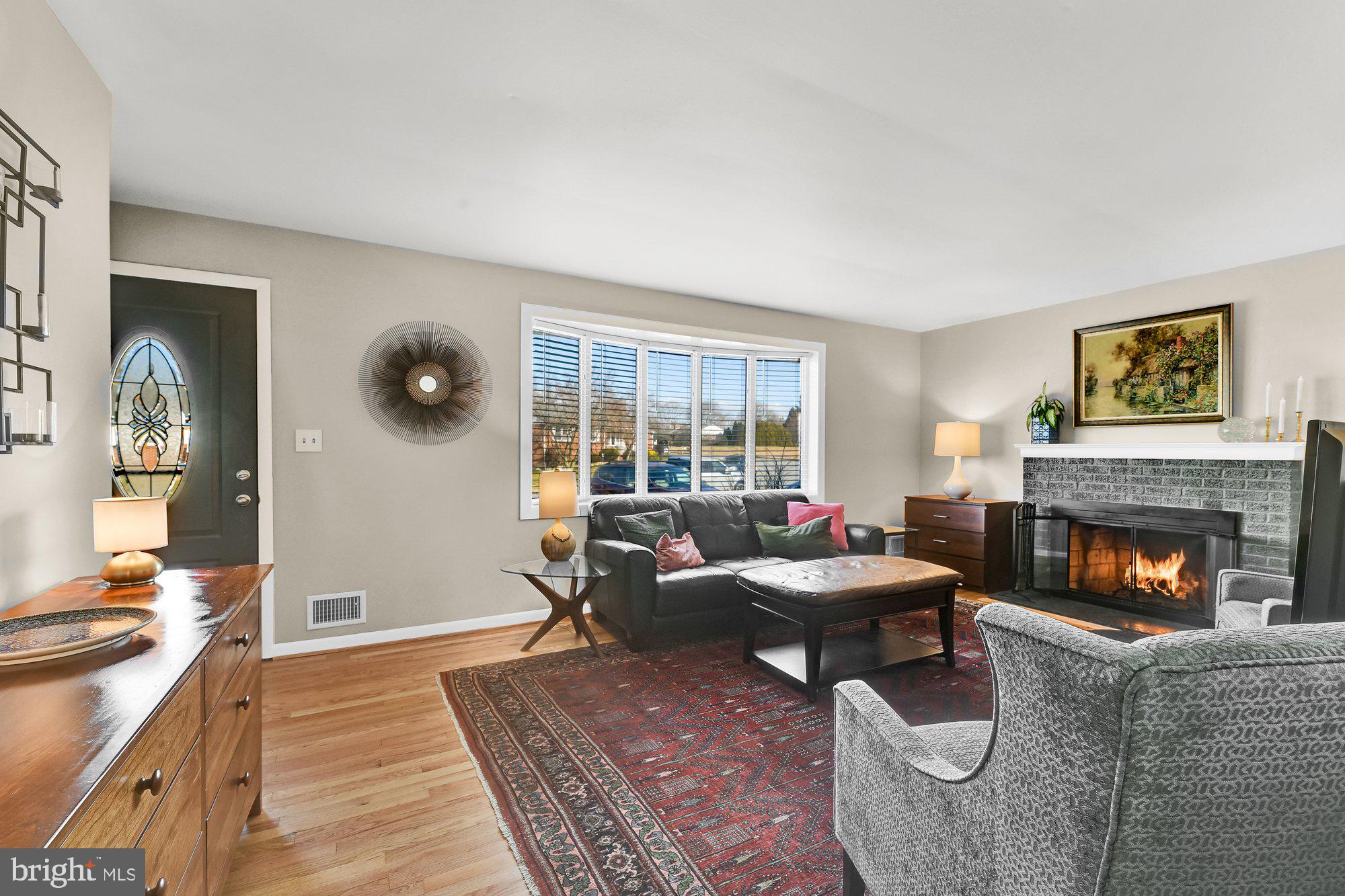 9403 Dawnvale Road Baltimore, MD 21236 - Photo 4 of 50