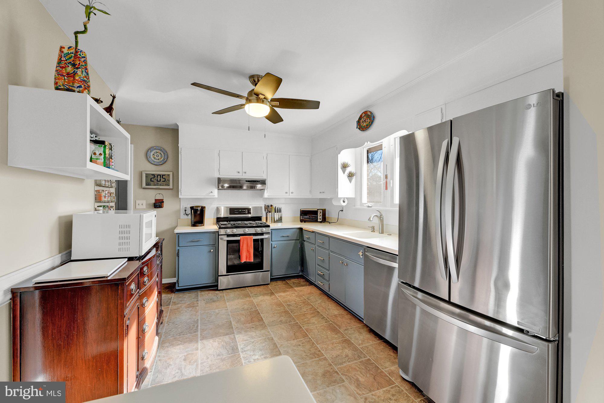 9403 Dawnvale Road Baltimore, MD 21236 - Photo 10 of 50