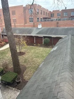 $2,100 | 90 6th Avenue, Unit 209, La Grange, IL 60525