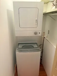 $2,100 | 90 6th Avenue, Unit 209, La Grange, IL 60525