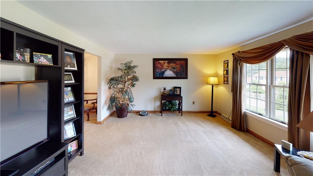 40 Holly Ridge Road Washington, PA 15301 - Photo 6 of 24