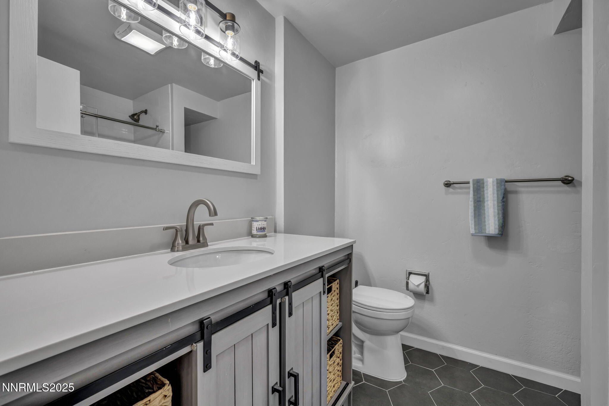 3040 Scottsdale Road Reno, NV 89512 - Photo 36 of 40 Bathroom downstairs