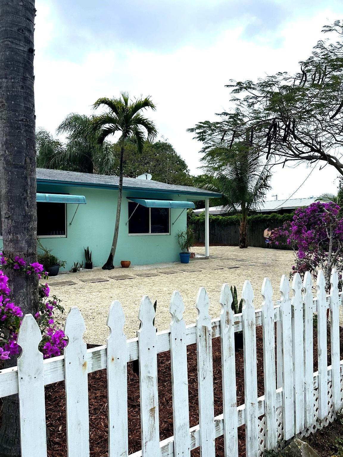 109 Southwest 3rd Street Delray Beach, FL 33444 - Photo 2 of 22 IMG_3699