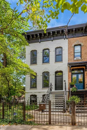 $795,000 | 801 South Oakley Boulevard, Chicago, IL 60612