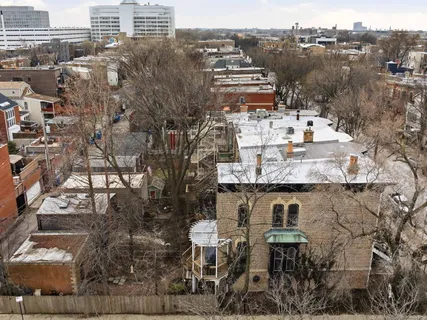 $795,000 | 801 South Oakley Boulevard, Chicago, IL 60612