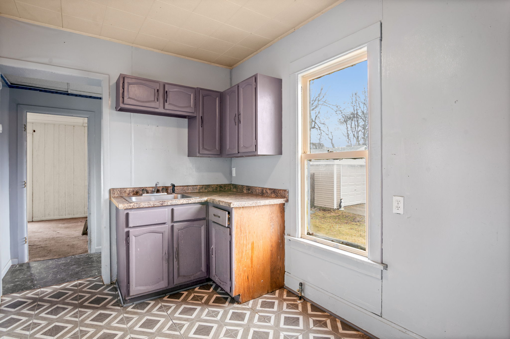 627 North 14th Street DeKalb, IL 60115 - Photo 17 of 28