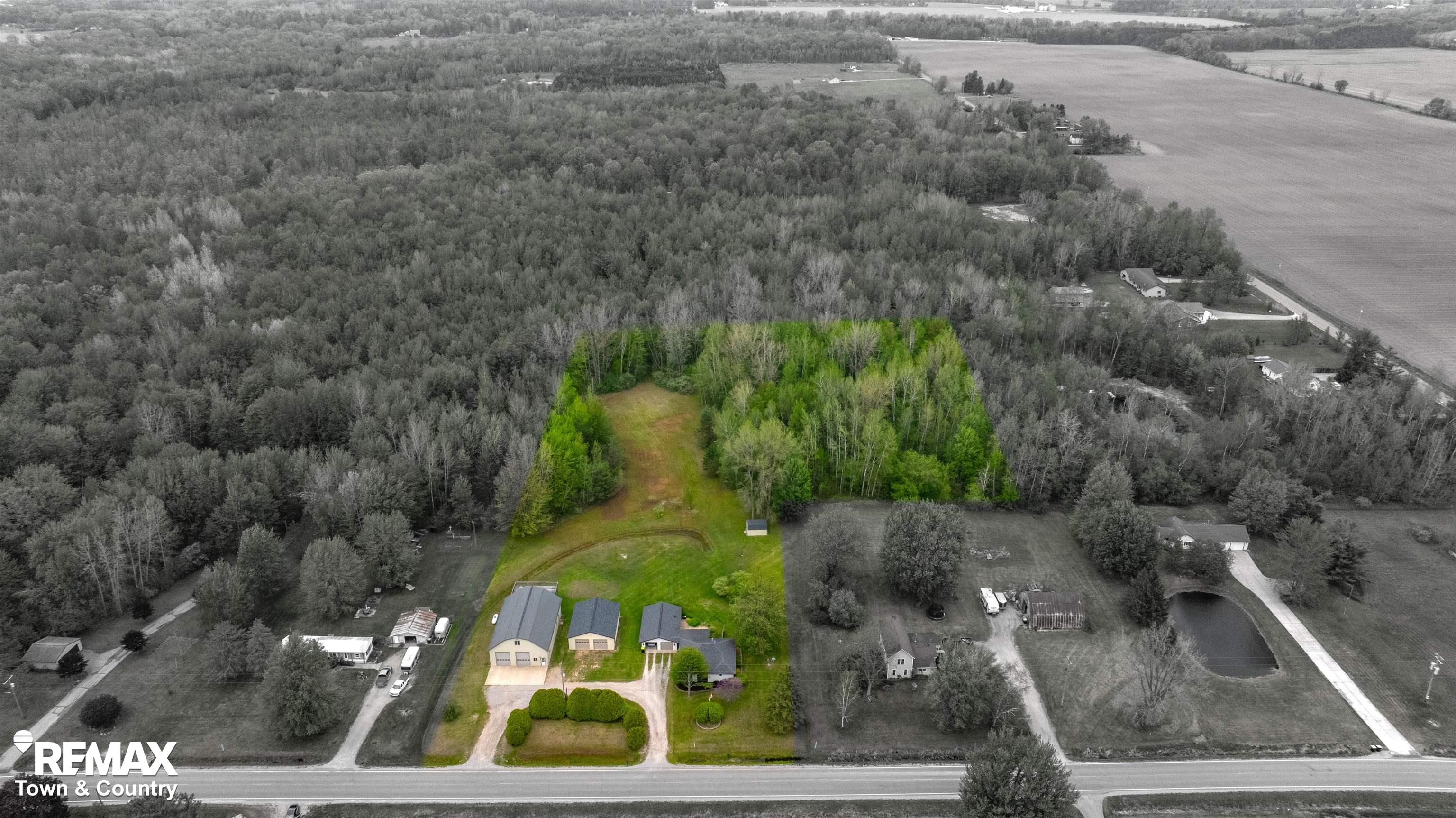 2310 Dale Road Beaverton, MI 48612 - Photo 3 of 71