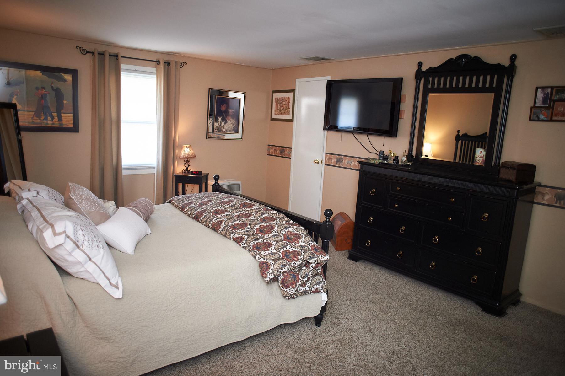 5 Trim Road Levittown, PA 19056 - Photo 31 of 39 Master Bedroom with two Walk in Closets