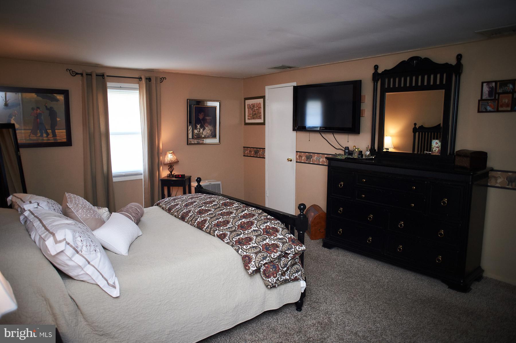 5 Trim Road Levittown, PA 19056 - Photo 33 of 39 Master Bedroom with two Walk in Closets