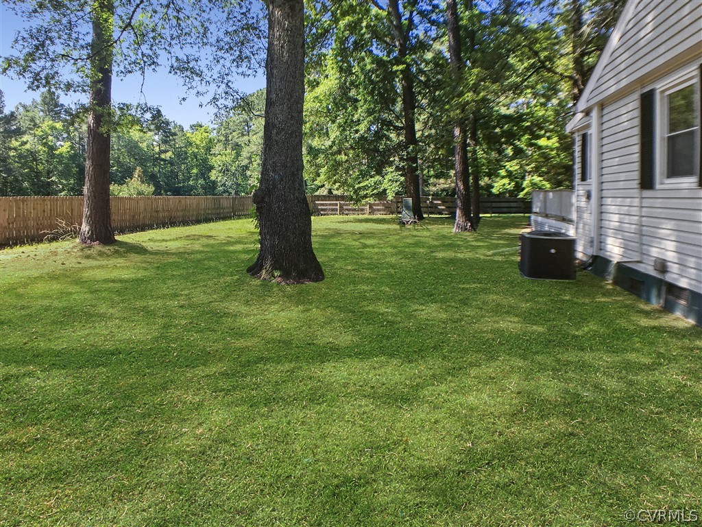4391 Pierce Road Powhatan, VA 23139 - Photo 13 of 19 Gallery Image 13
