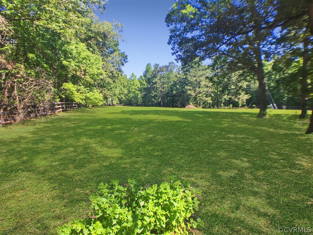 4391 Pierce Road Powhatan, VA 23139 - Photo 15 of 19 Gallery Image 15