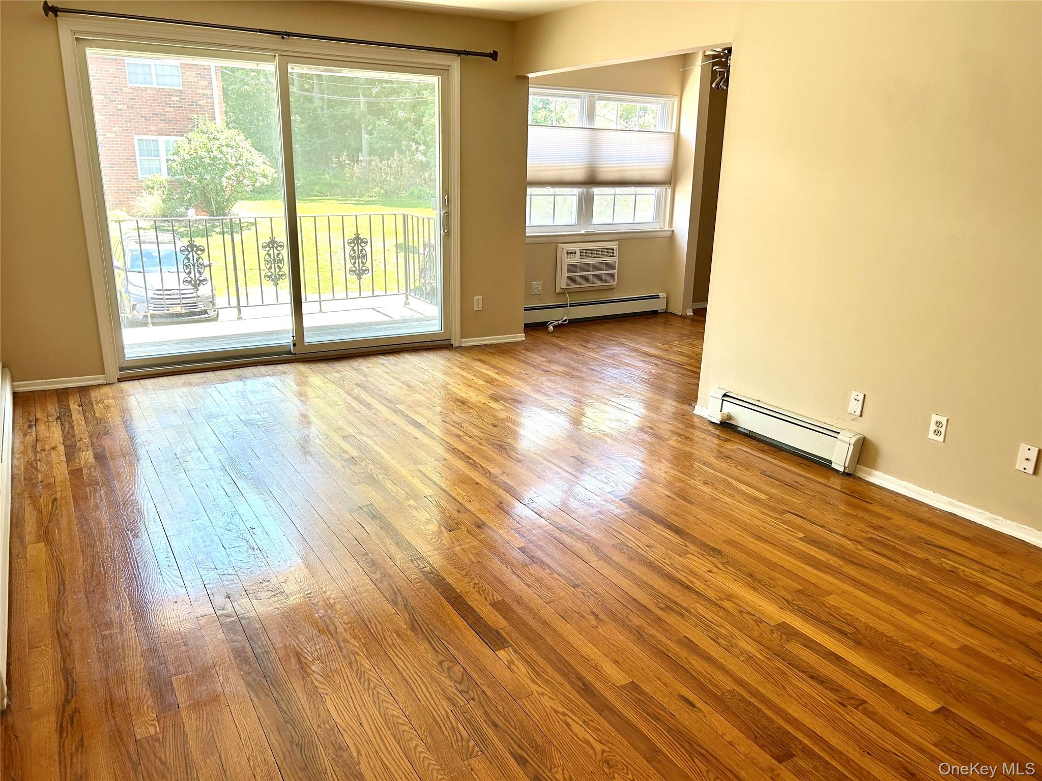 8 Colonial Road, Unit 36 Beacon, NY 12508 - Photo 2 of 9