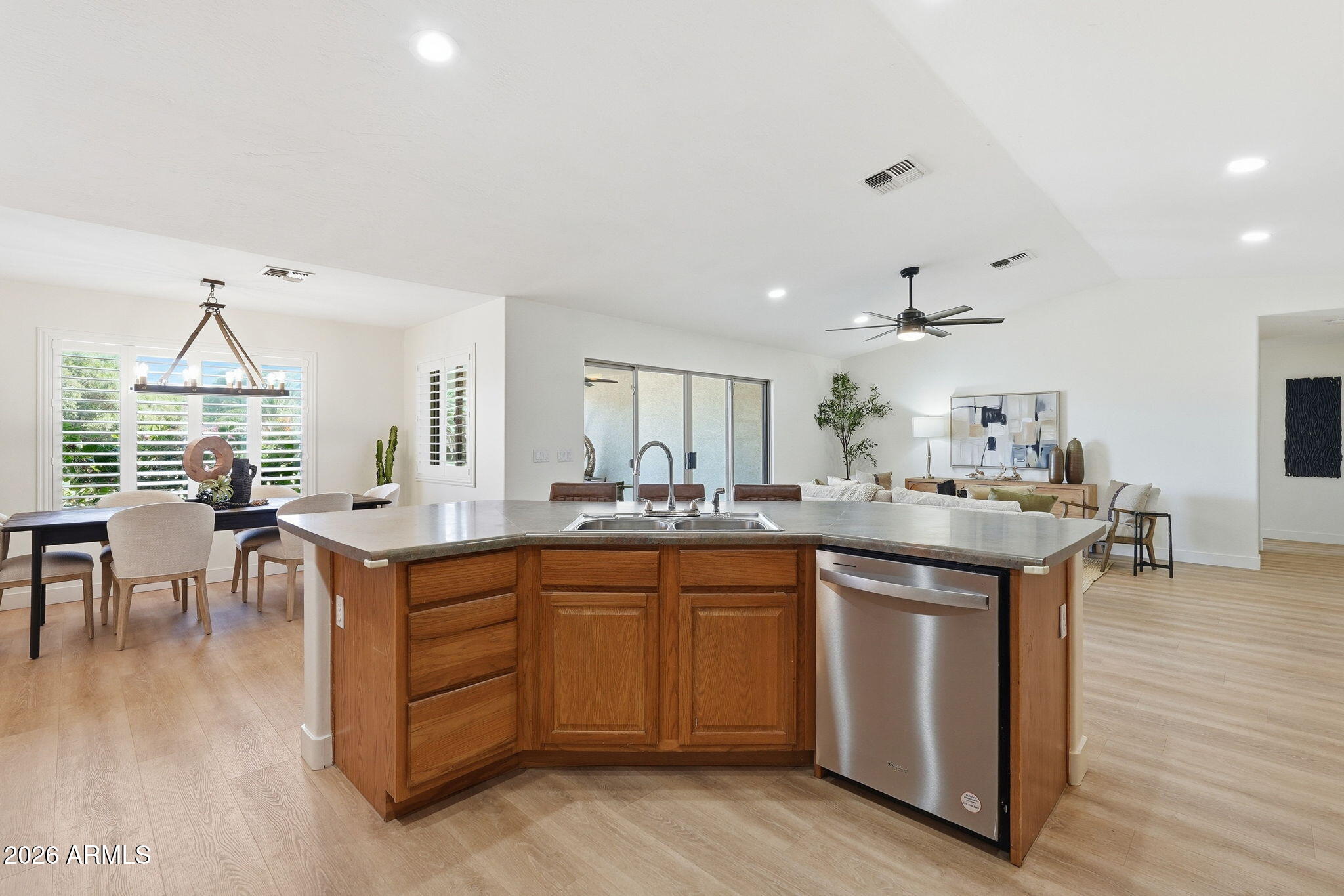 2830 East Ryan Road Gilbert, AZ 85297 - Photo 21 of 55
