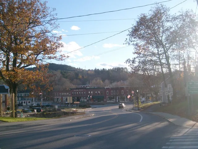 $1,500 | 25 School Street, Unit 102, Bristol, NH 03222