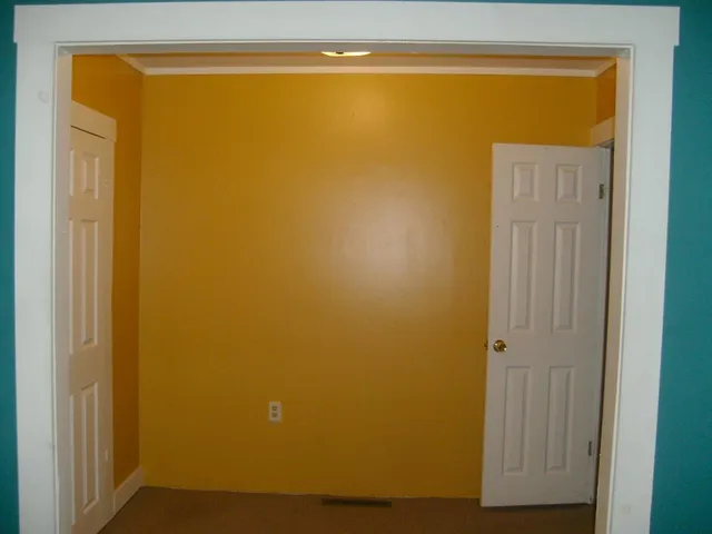 $1,500 | 25 School Street, Unit 102, Bristol, NH 03222