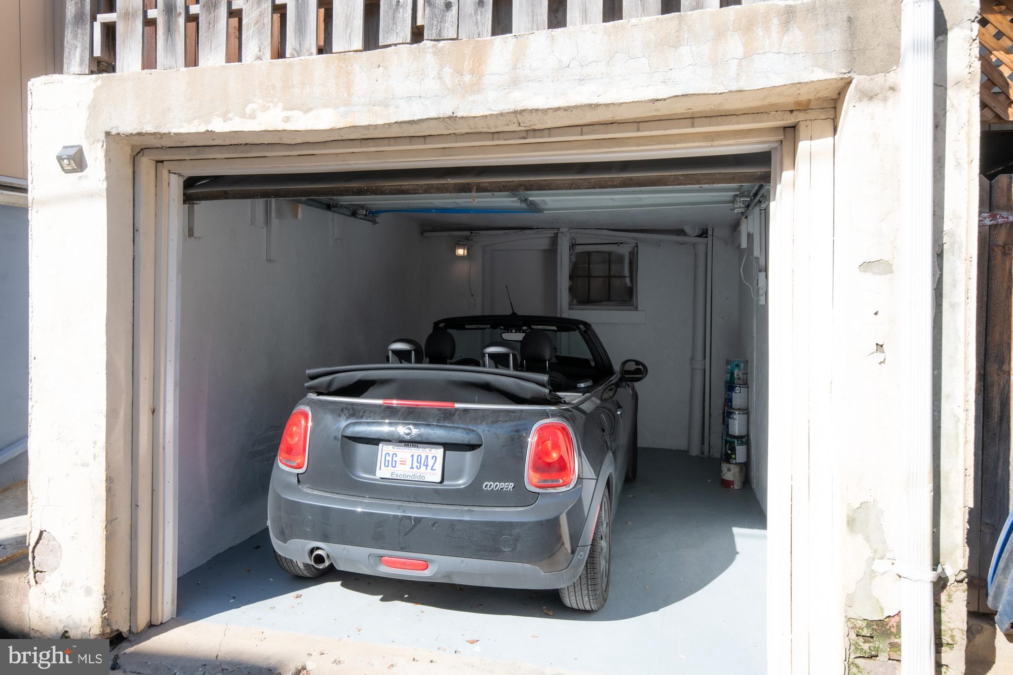 726 Hobart Place Northwest Washington, DC 20001 - Photo 22 of 24