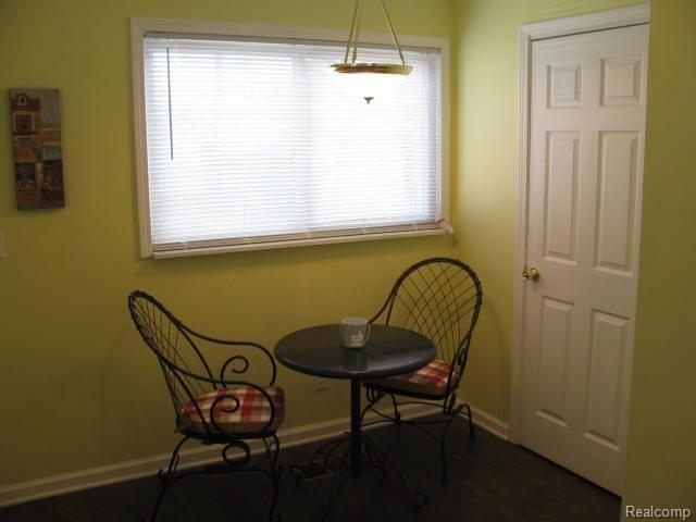 2415 Harrison Avenue Rochester, MI 48307 - Photo 8 of 21 Dining Area