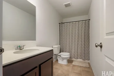 $400,000 | 640 Cloverleaf Drive, Marengo, IL 60152