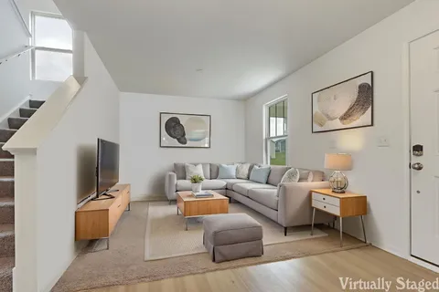 $400,000 | 640 Cloverleaf Drive, Marengo, IL 60152