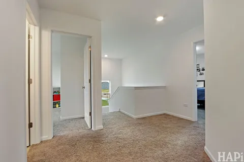 $400,000 | 640 Cloverleaf Drive, Marengo, IL 60152