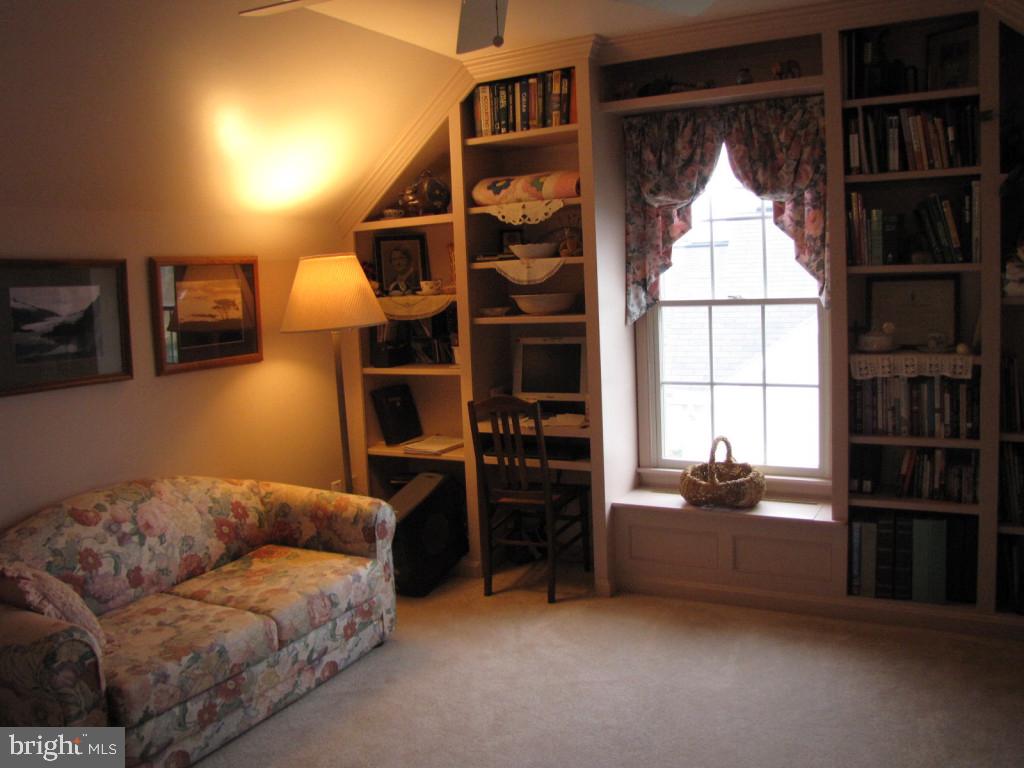 549 Old Farm Road Palmyra, PA 17078 - Photo 16 of 17 Gallery Image 16