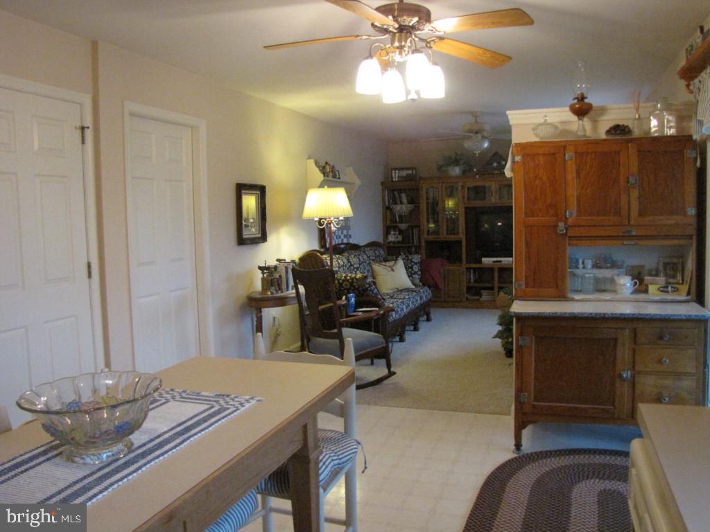 549 Old Farm Road Palmyra, PA 17078 - Photo 8 of 17 Gallery Image 8