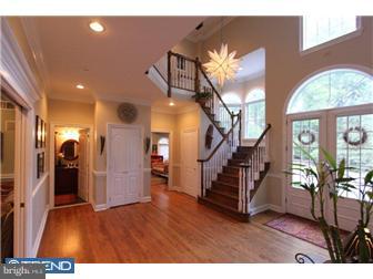 395 West Macada Road Bethlehem, PA 18017 - Photo 5 of 8 Gallery Image 5