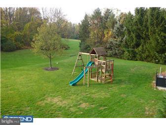 395 West Macada Road Bethlehem, PA 18017 - Photo 8 of 8 Gallery Image 8
