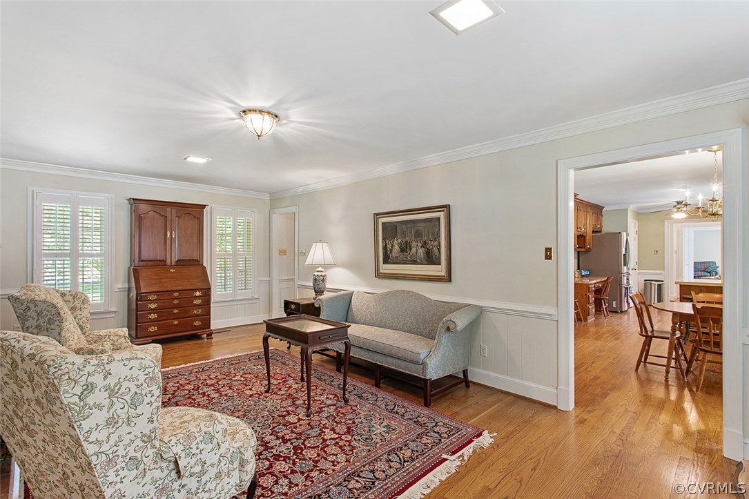 6611 Glebe Point Road Chesterfield, VA 23838 - Photo 11 of 44 a living room with furniture and wooden floor