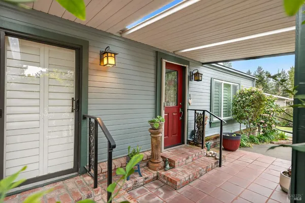 $425,000 | 2 La Cuesta Court, St. Helena, CA 94574